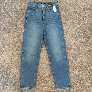 Express mom jean super high rise